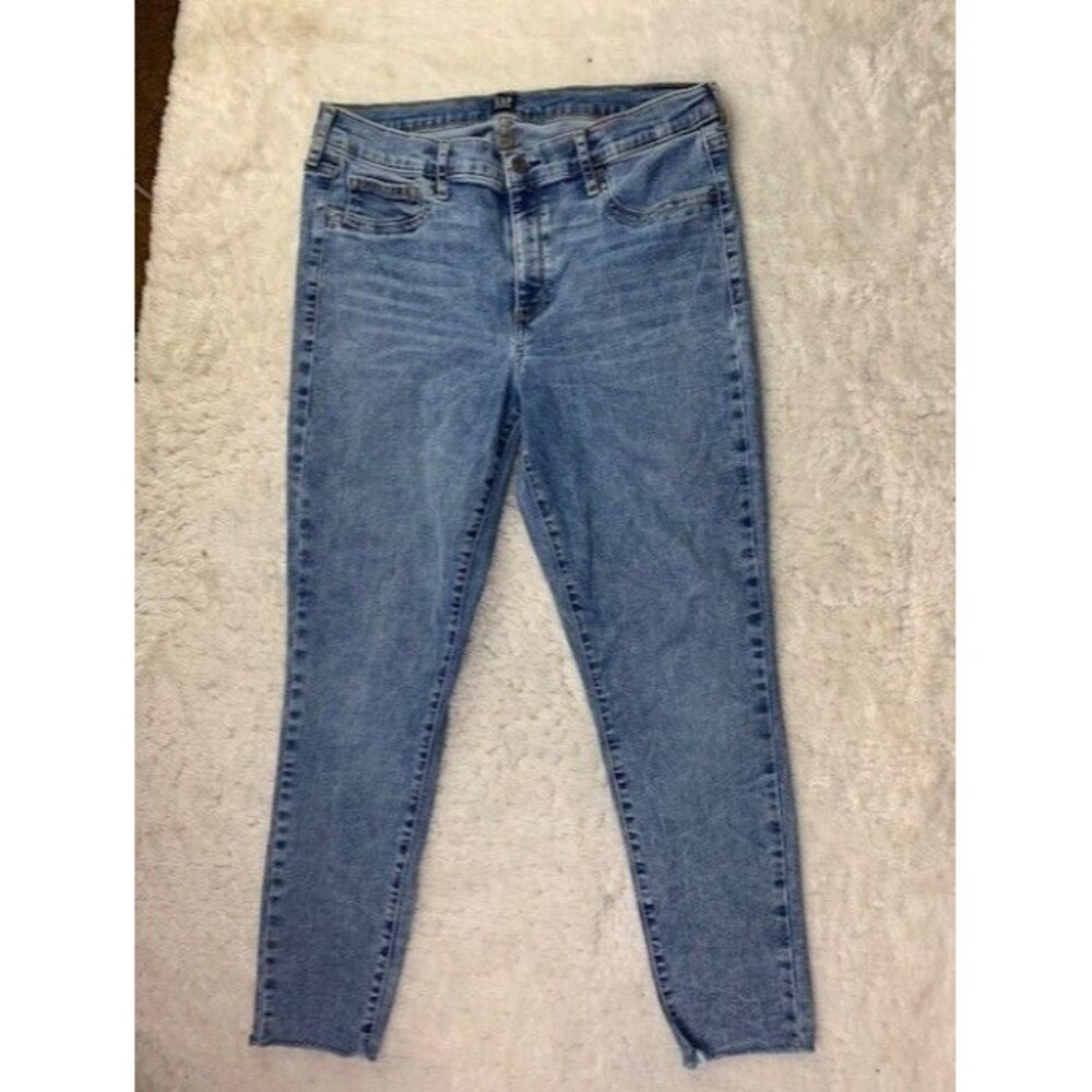 Gap Size 32 Womens Jeans Favorite Jegging Stretch Mid Rise Raw Hem Med Wash